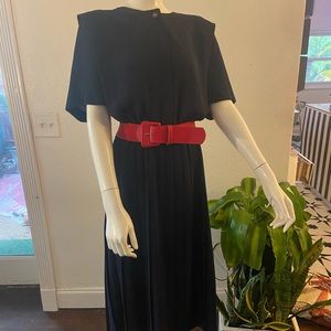 VINTAGE 1980s 90s secretary dress. Leslie Fay NAVY